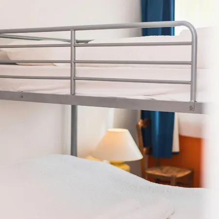 Spacieux Pour 6, Front De Mer, Centre *