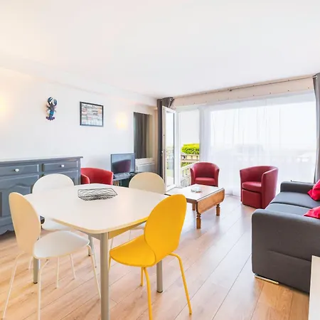 Spacieux Pour 6, Front De Mer, Centre